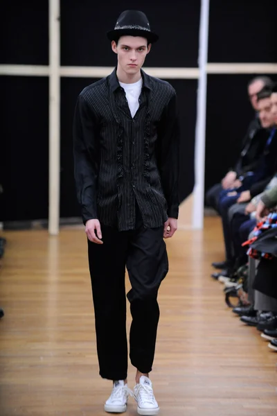 Look 26